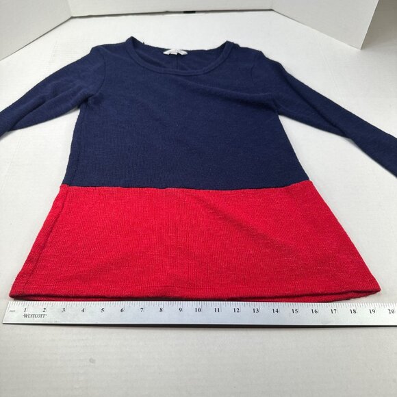 Charming Charlie Women's Size Small Sweater Top Colorblock Blue Red Preowned - Picture 9 of 13